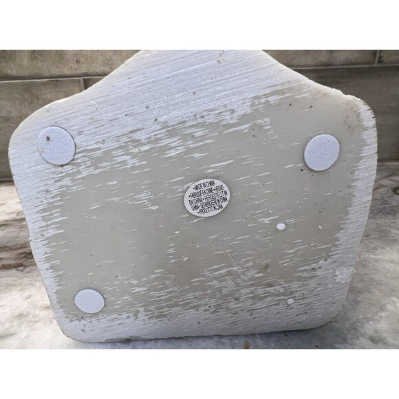 Lemax Pretzel Stand Christmas Village RARE xmas snow food stand decor Pretzels - Picture 10 of 15